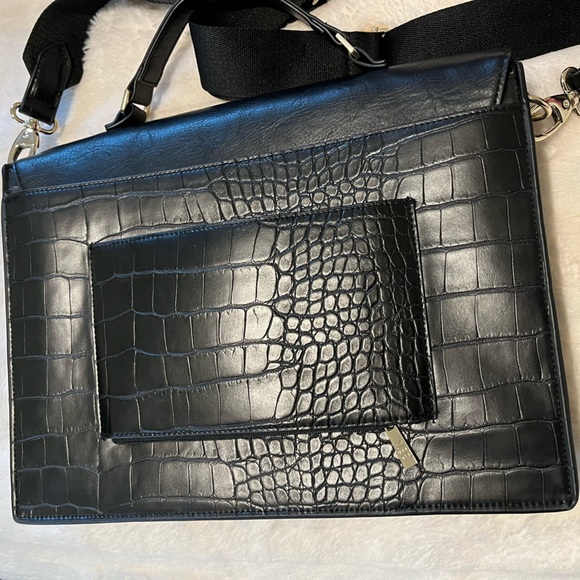 Béis “The Messenger” bag in Black Croc - excellent condition, used a few times! - Picture 2 of 6